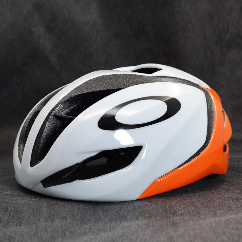 Capacete ciclismo e triathlon OAKLEY A5