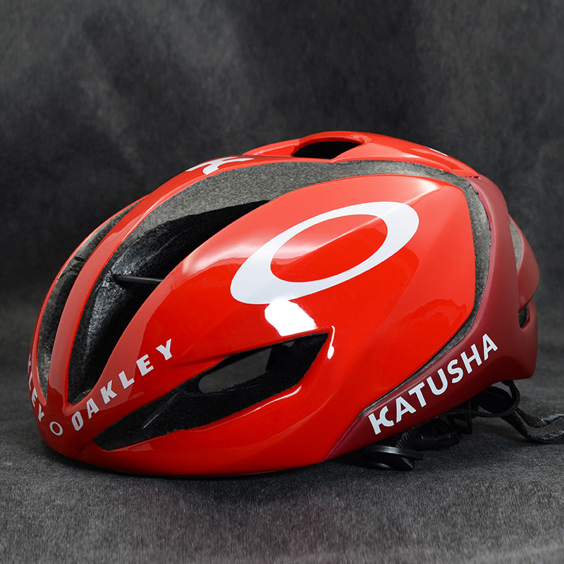 Capacete ciclismo e triathlon OAKLEY A5